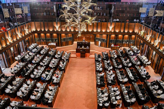 1706102393 Parliament MPs to cross over 6